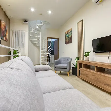 بيت للعطل Authentic & Spacious 3br With Private Terrace By 360 Estates ربات