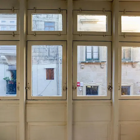 Authentic & Spacious 3br With Private Terrace By 360 Estates * Rabat