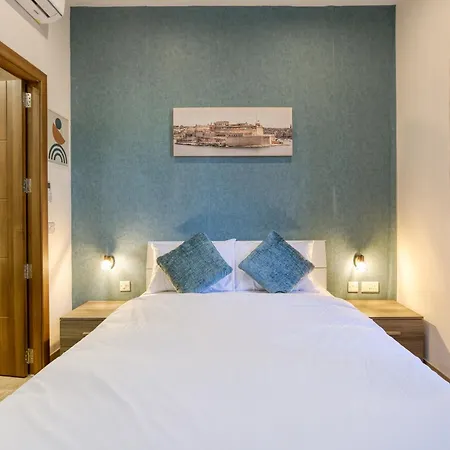 Authentic & Spacious 3br With Private Terrace By 360 Estates *