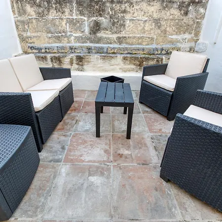 Authentic & Spacious 3br With Private Terrace By 360 Estates Casa vacanze