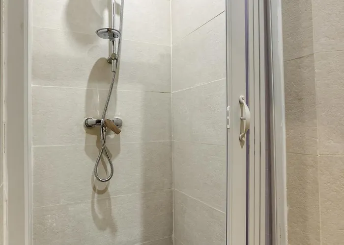 Authentic & Spacious 3br With Private Terrace By 360 Estates Case de vacanță *