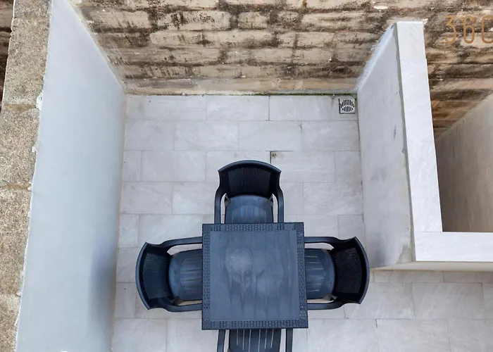 Authentic & Spacious 3br With Private Terrace By 360 Estates